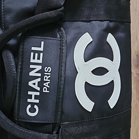 Chanel CC Logo Black Nylon Duffel Gym Bag 19 Inch - Picture 2 of 8